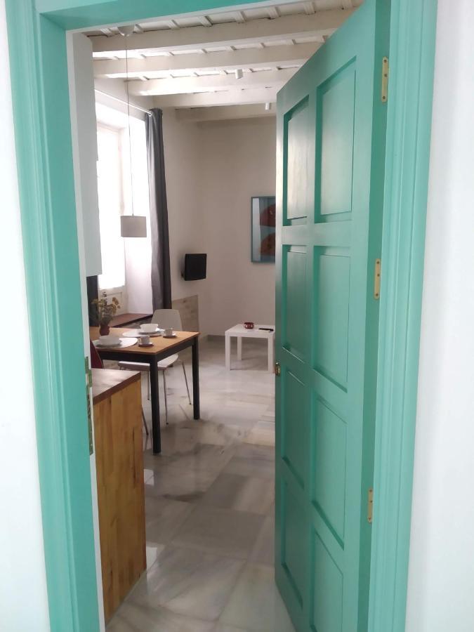 Apartamento Detrás de La Palma Sevilha Exterior foto